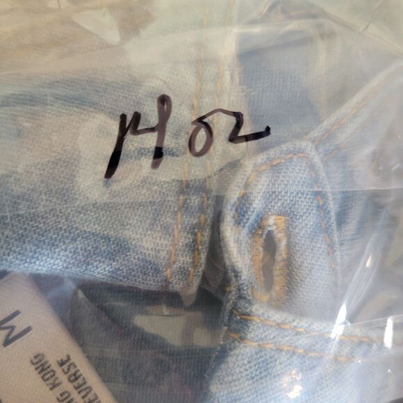 Vintage 90's Jordache Denim Button Up Pocket Shirt Women's Size Medium Blue Y2K - Picture 10 of 10